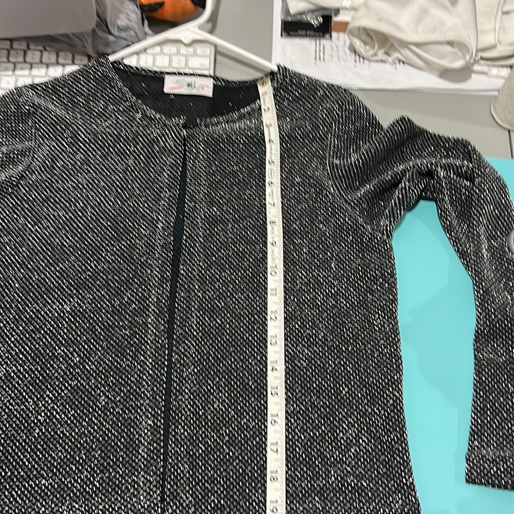 SML Sport Limited Vintage Metallic Top. Size Small or Med. See measurements - Picture 10 of 12
